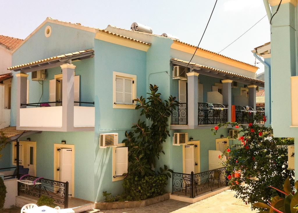 Philippos Apartments Ахарави Экстерьер фото